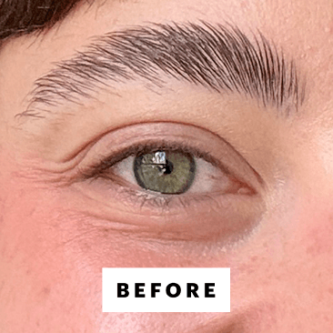 Felbin before applying the Covergirl Clump Crusher